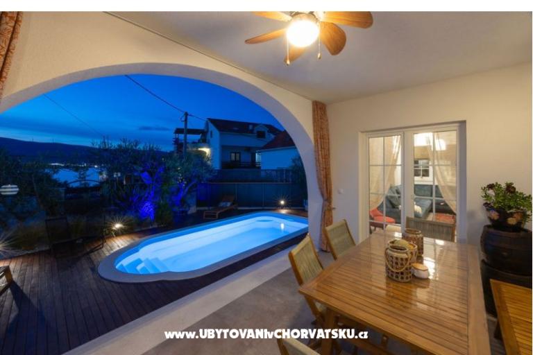 The Three Flowers Pool Maison – foto 66