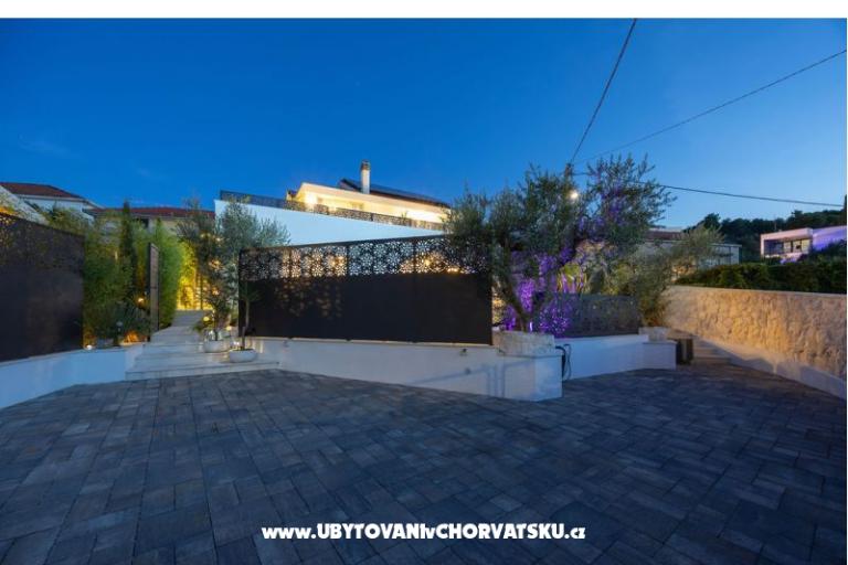 The Three Flowers Pool Maison – foto 71