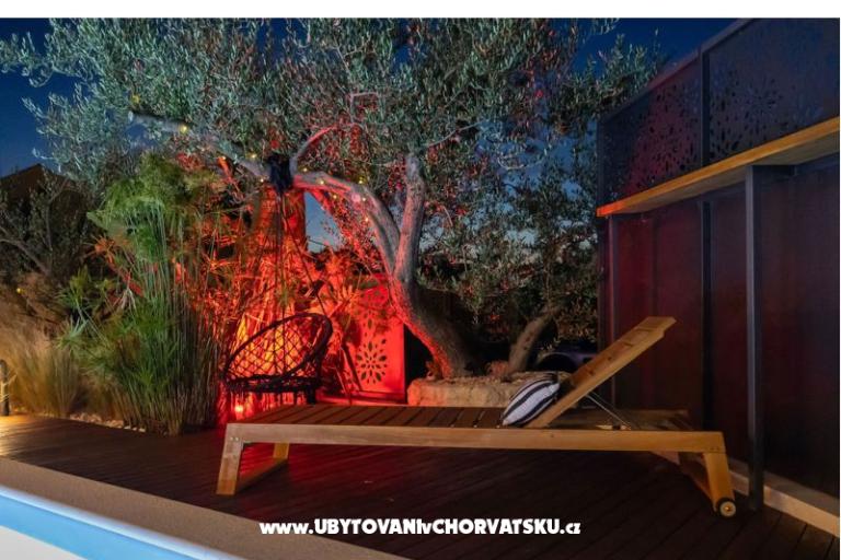 The Three Flowers Pool Maison – foto 86