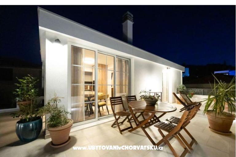 The Three Flowers Pool Maison – foto 94