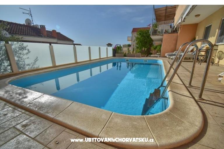 Vila Bartulić – foto 10