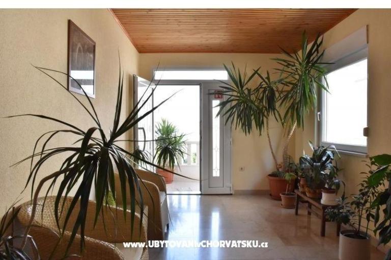 Appartements Stone  Tučepi  – foto 4