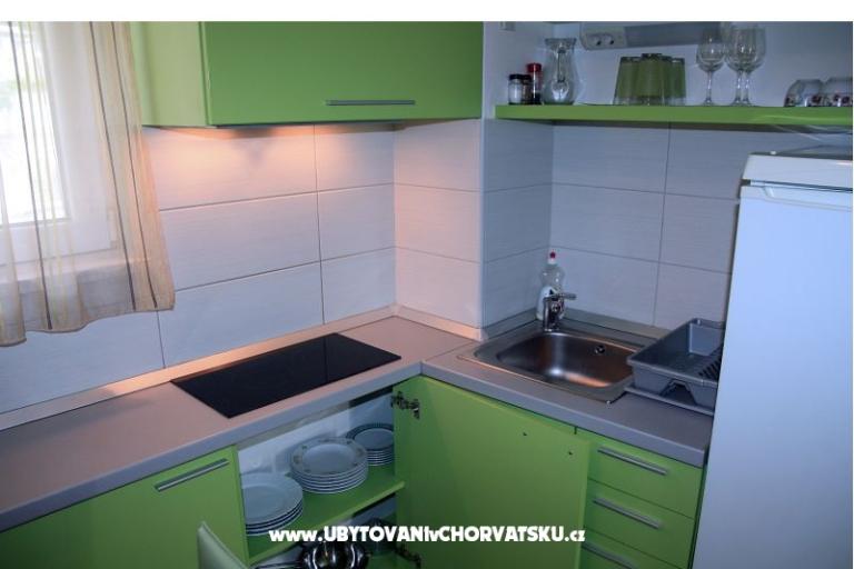 Appartements Tucepi Jakić – foto 4