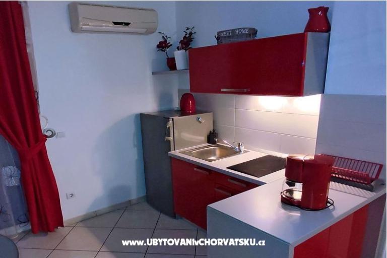 Appartements Tucepi Jakić – foto 9