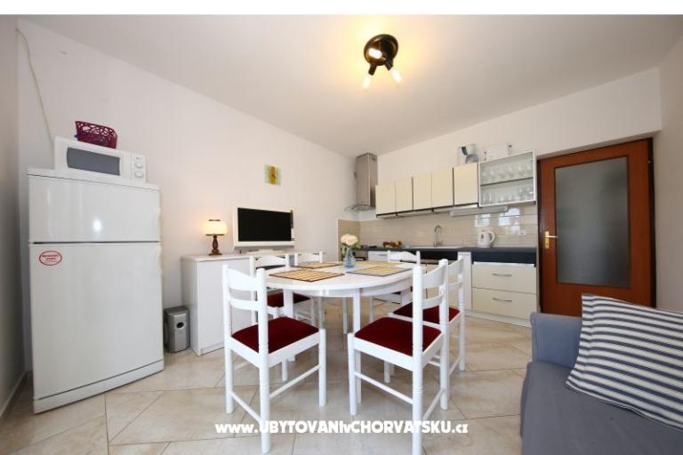 Apartmani Diana **** – foto 6