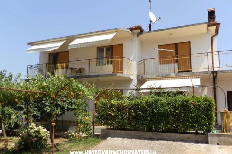 Appartement Pino Josip – foto 2