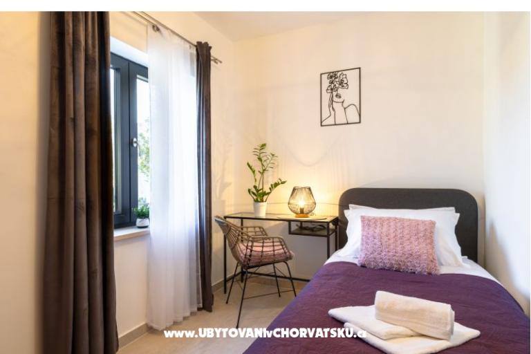 Maison s pogledom na more Antivo – foto 14