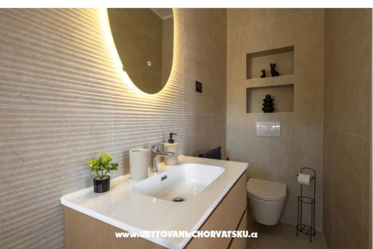 Maison s pogledom na more Antivo – foto 25