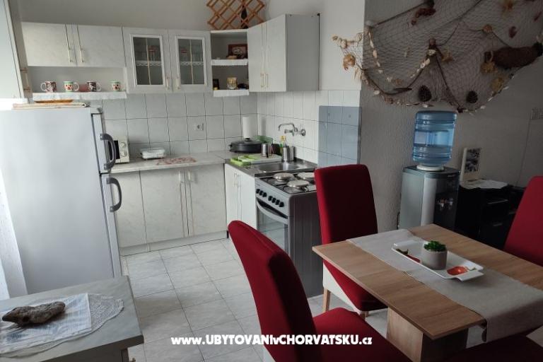 Studio apartman "Zara" – foto 2