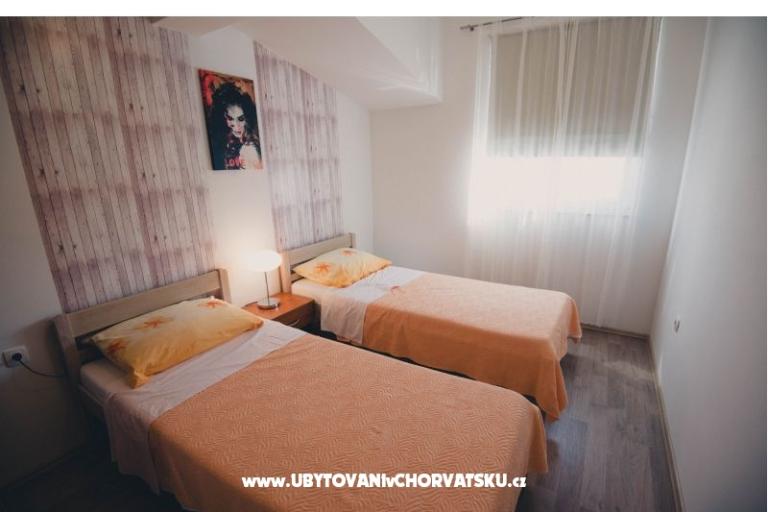 Ana Apartmani – foto 18