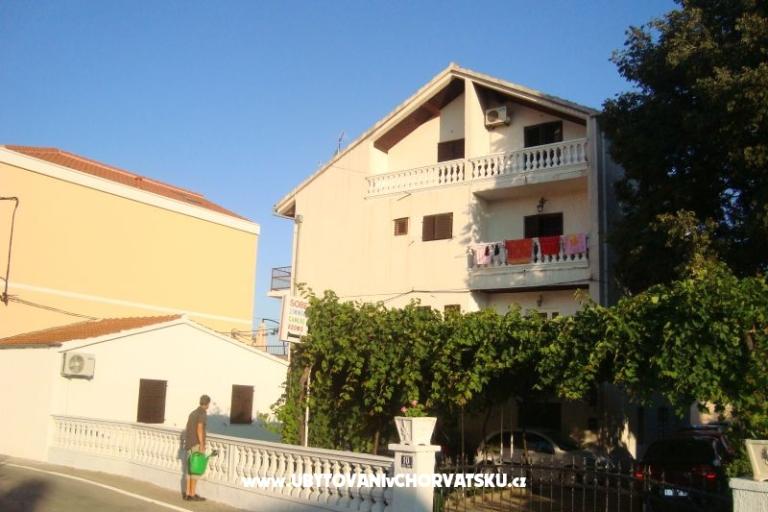 Appartements Juricev 100m to the beach – foto 17