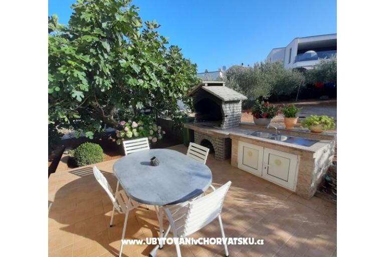 Appartements Duzelovi dvori  – foto 13