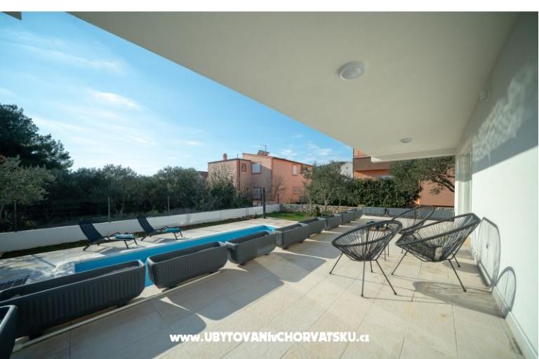 Beach Villa avec piscine Tribunj – foto 15