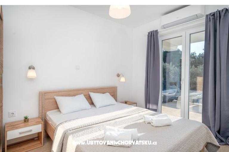 Beach Villa avec piscine Tribunj – foto 17
