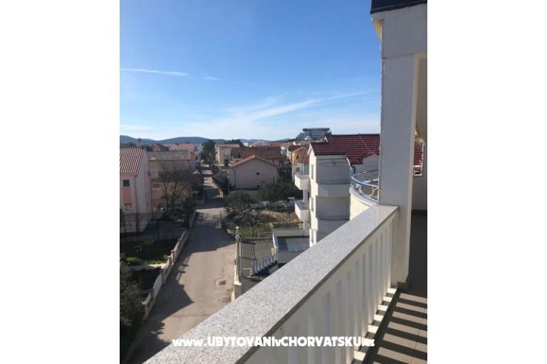 Penthouse with pool Ruža – foto 5