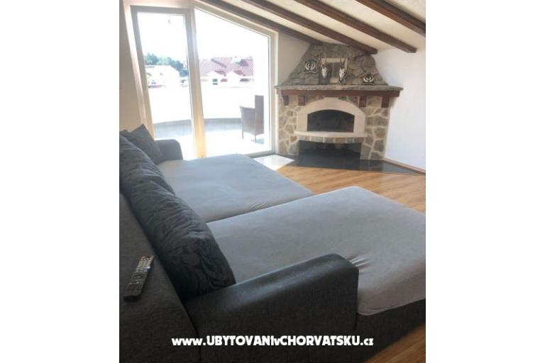 Penthouse with pool Ruža – foto 7