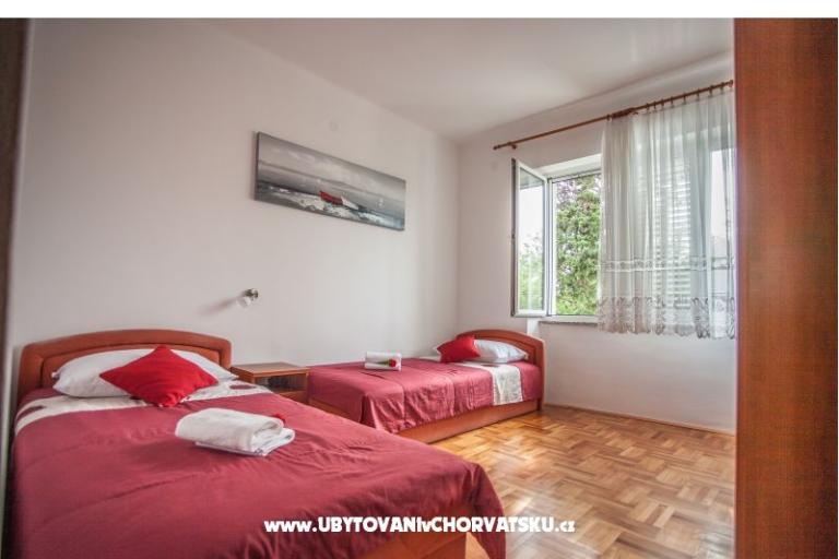 Appartement Tina 10 m. beach – foto 11