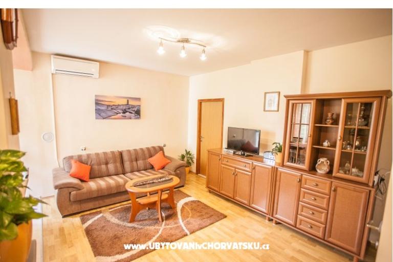 Appartement Tina 10 m. beach – foto 7