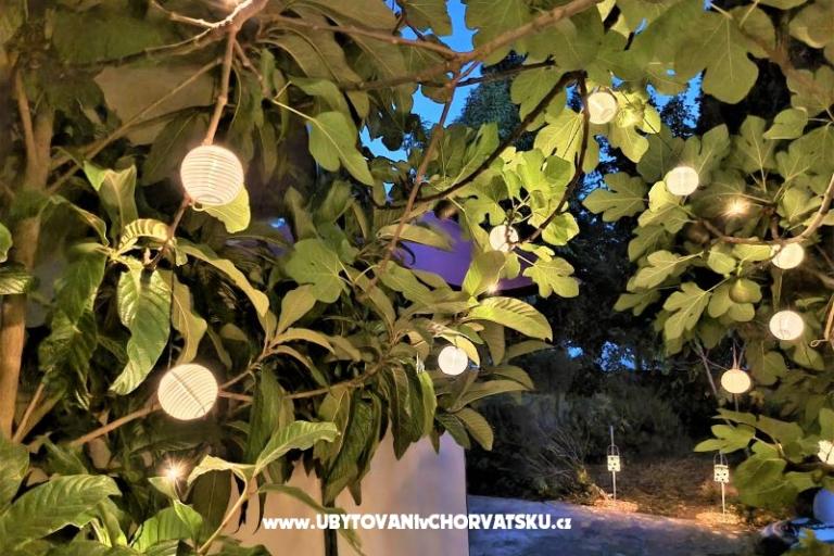 Appartements Tena,  prvi red do mora – foto 17