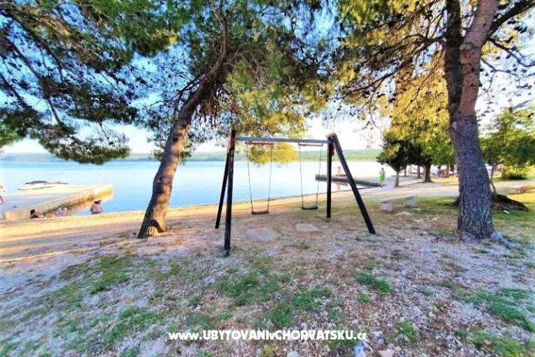 Appartements Tena,  prvi red do mora – foto 6