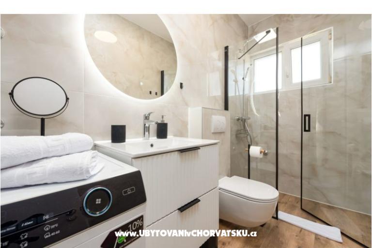 Appartement Luxe Holiday Home – foto 9