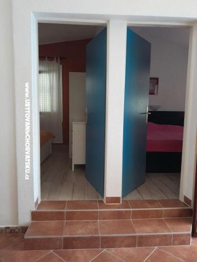 Robinzonski turizam Lavdara Dominis – foto 7
