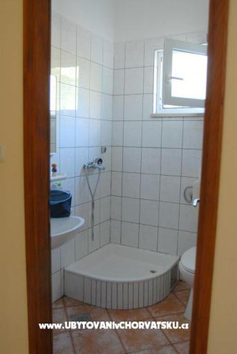Appartements***Bevanda – foto 7